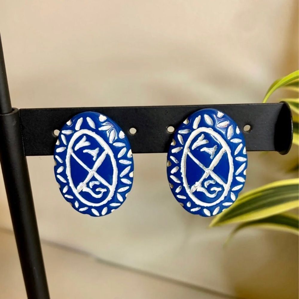 Retro Dutch Colonial Earrings‎